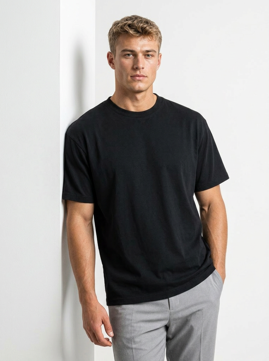 The NA Everyday Oversized Tee